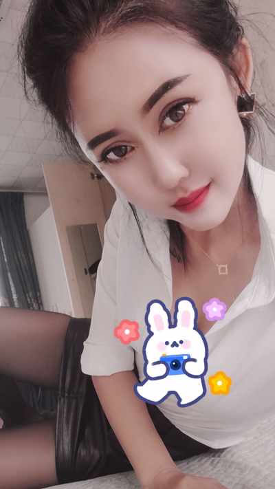 私人定制的花儿朵朵❤️_mmexport1645559439507.jpg